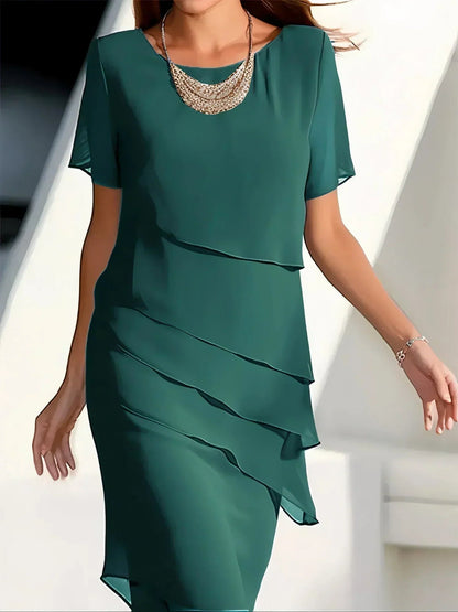 Elegant Women's Midi Dress | Knee-Length Casual Dress - 3