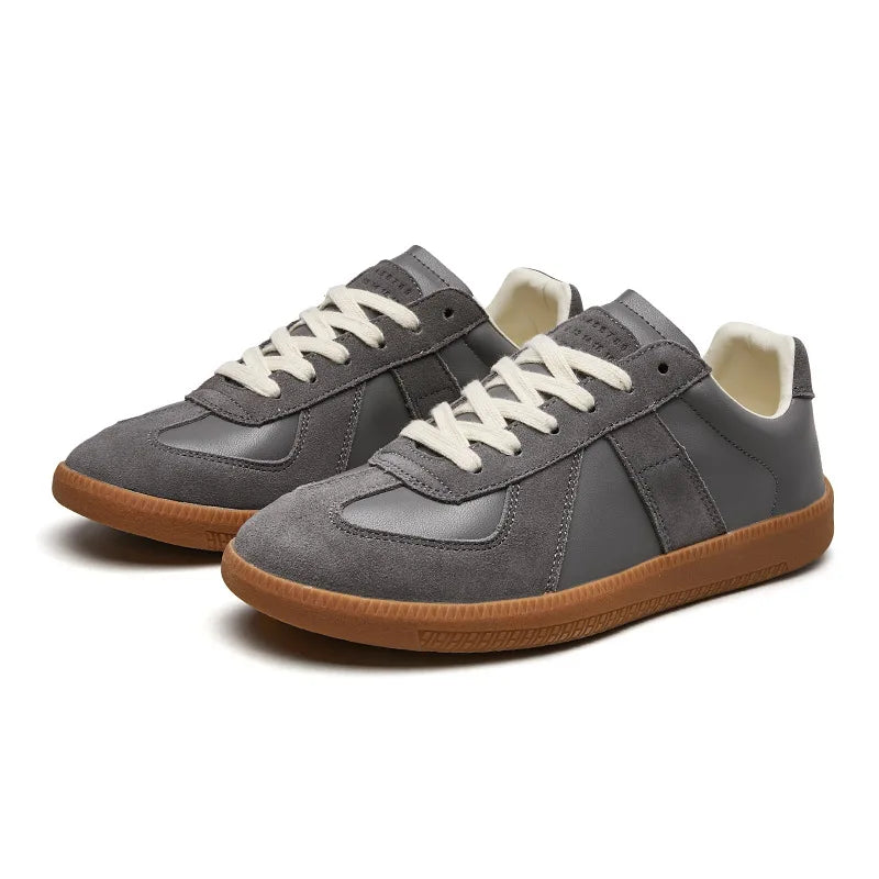 Men's Classic Sneakers | Breathable Casual Lace-Up Trainers - 8