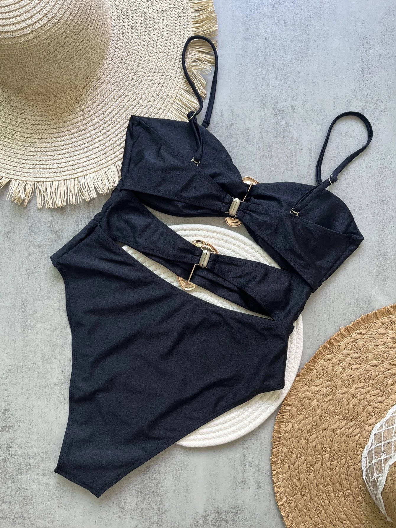 Cut-Out Bandeau One-Piece Swimsuit for Women - 12
